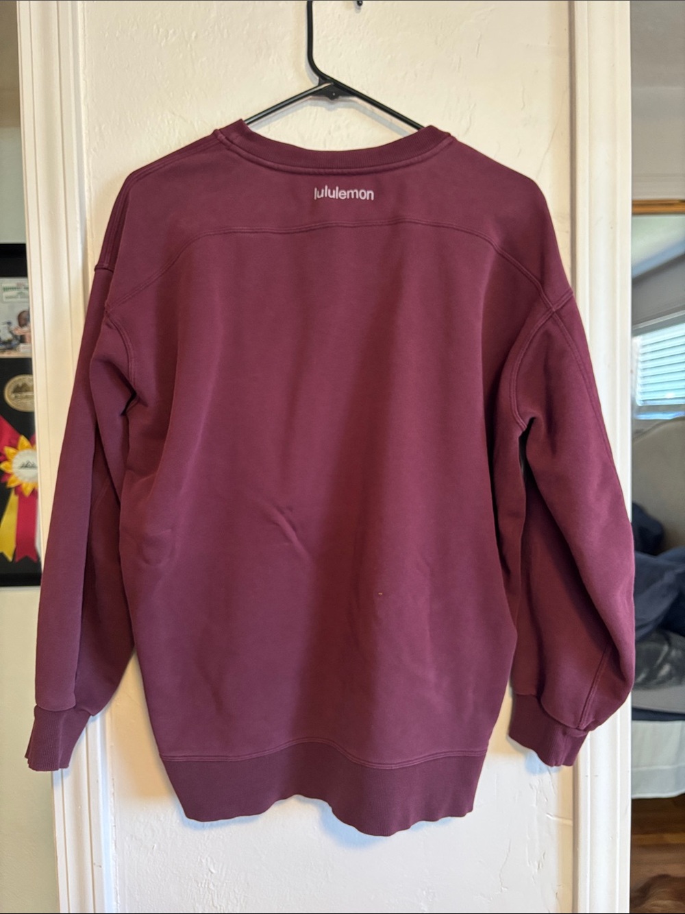 lululemon athletica Women's Crewneck Sweatshirt - Maroon - Picture 2 of 4